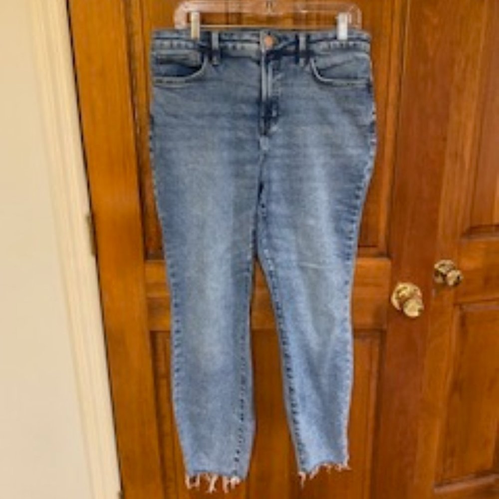 L C Lauren Conrad high rise 5-pocket skinny jeans